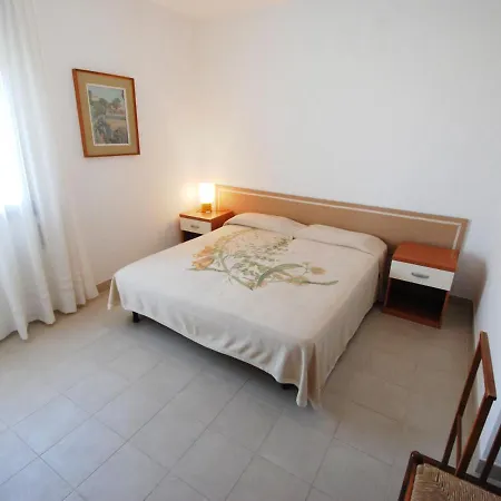 Locazione Turistica Due Torri-1 *